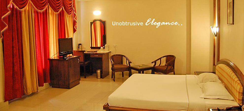 Hotel Rudra Continental Rudrapur المظهر الخارجي الصورة