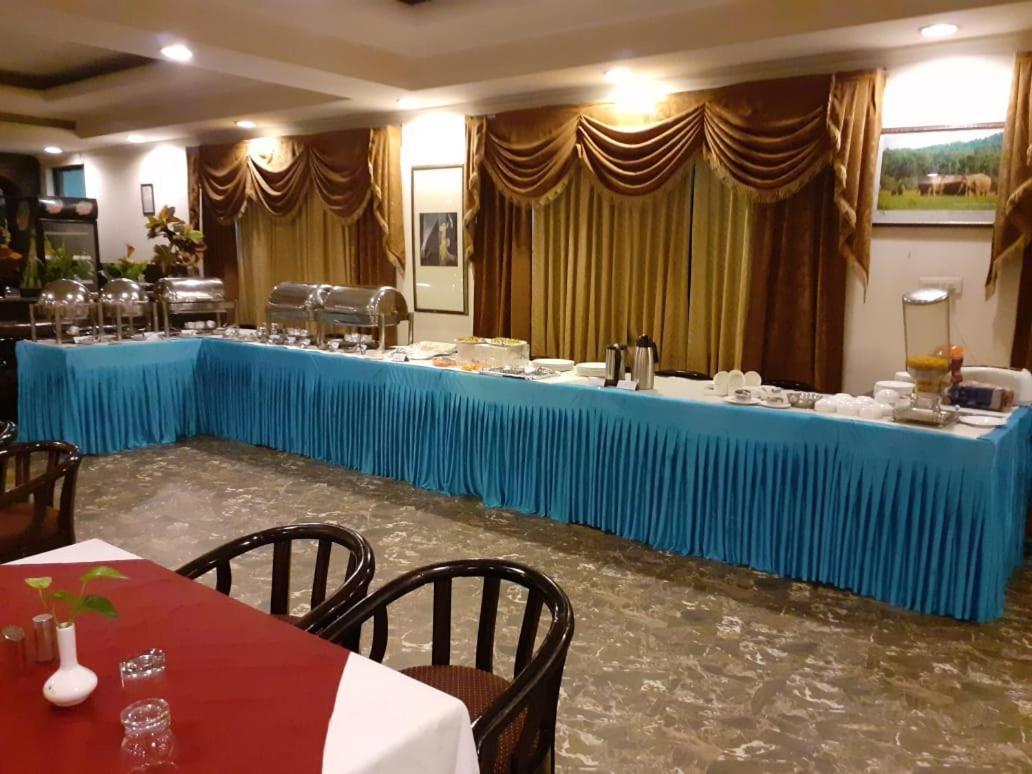 Hotel Rudra Continental Rudrapur المظهر الخارجي الصورة