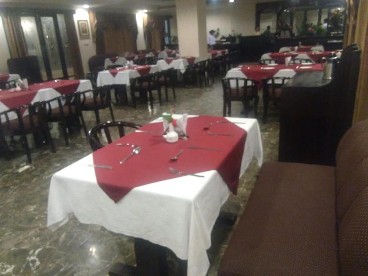 Hotel Rudra Continental Rudrapur المظهر الخارجي الصورة